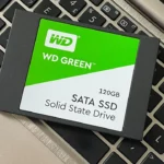 Como instalar um SSD em um notebook