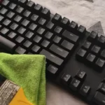 Como limpar um teclado mecânico