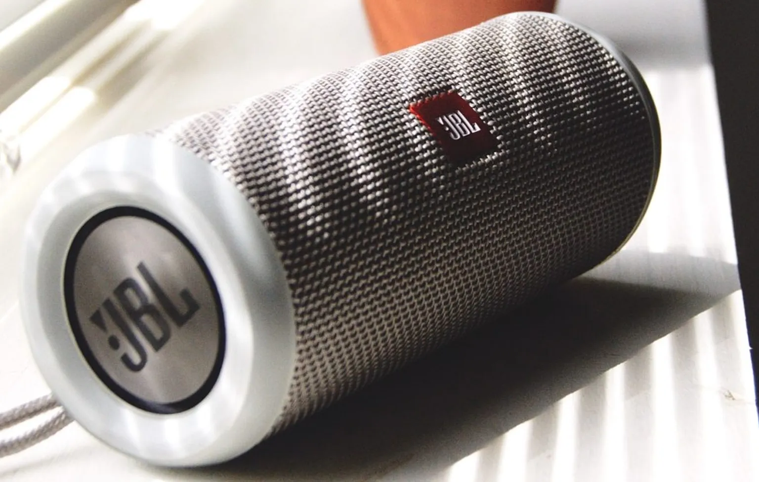como saber se a sua jbl est carregada como carregar a24b9bd7