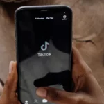 Como acelerar um vídeo no TikTok