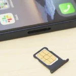 Como colocar o chip no iPhone? Saiba como tirar a bandeja do SIM card