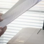 Como imprimir documentos do celular em uma impressora