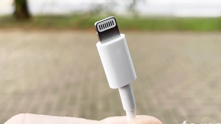 o que a entrada lightning dos iphones antigos saiba como funciona o conector da apple b6e02aa0