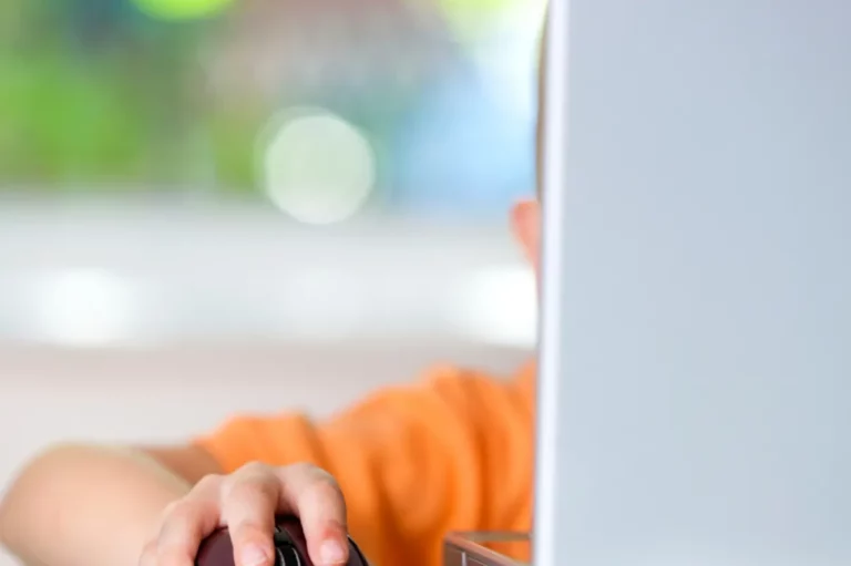 o que as crian as buscam na internet eca353a9