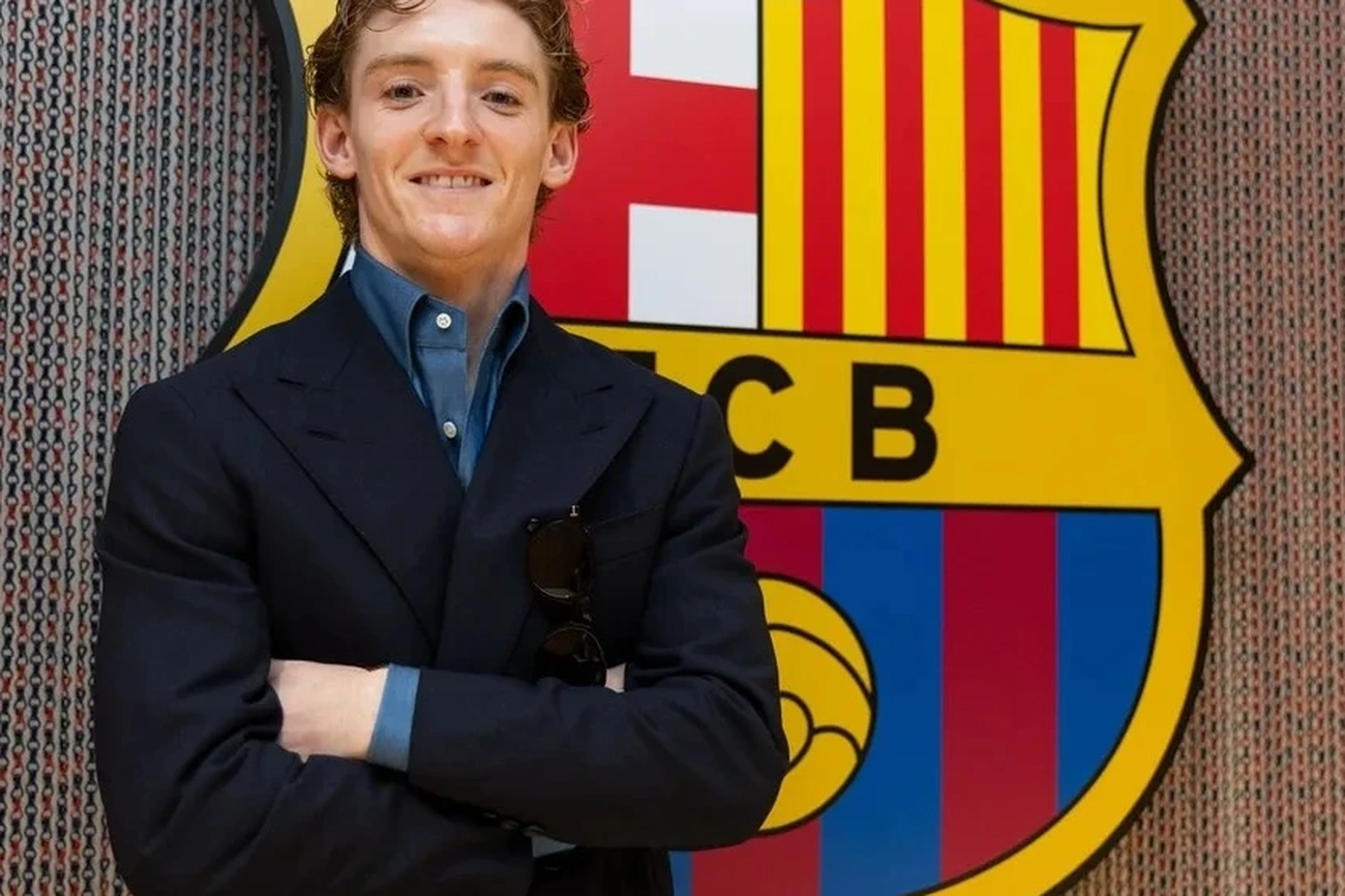 Barcelona Signs Anthony Gordon in $100M Deal