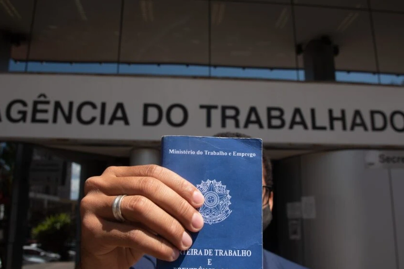 Boost Job Search in DF with Over 1600 Vacancies Today