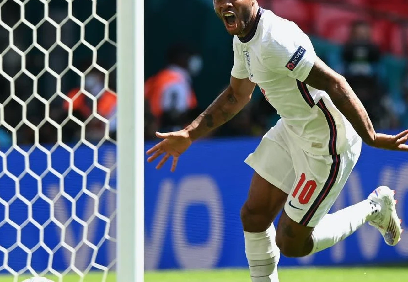 Raheem Sterling arrested now after car crash