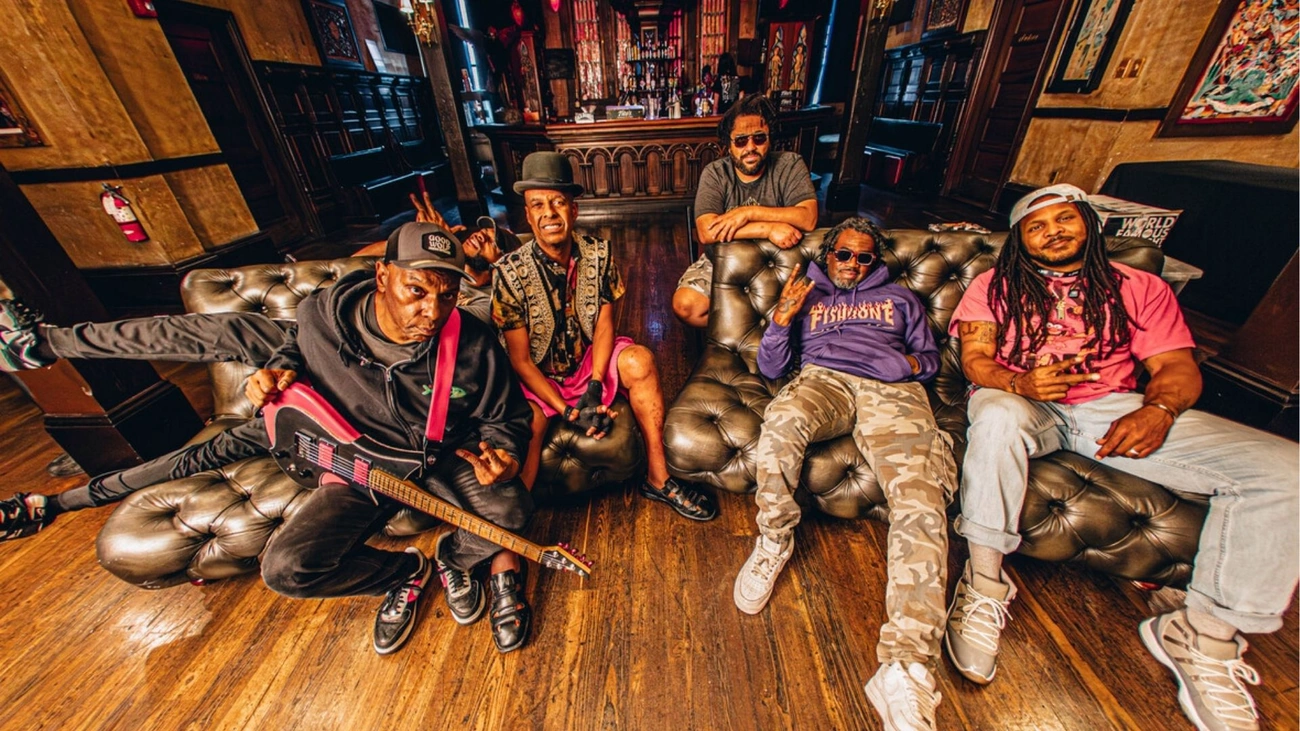 Fishbone Unleashes Stockholm Syndrome in São Paulo Today