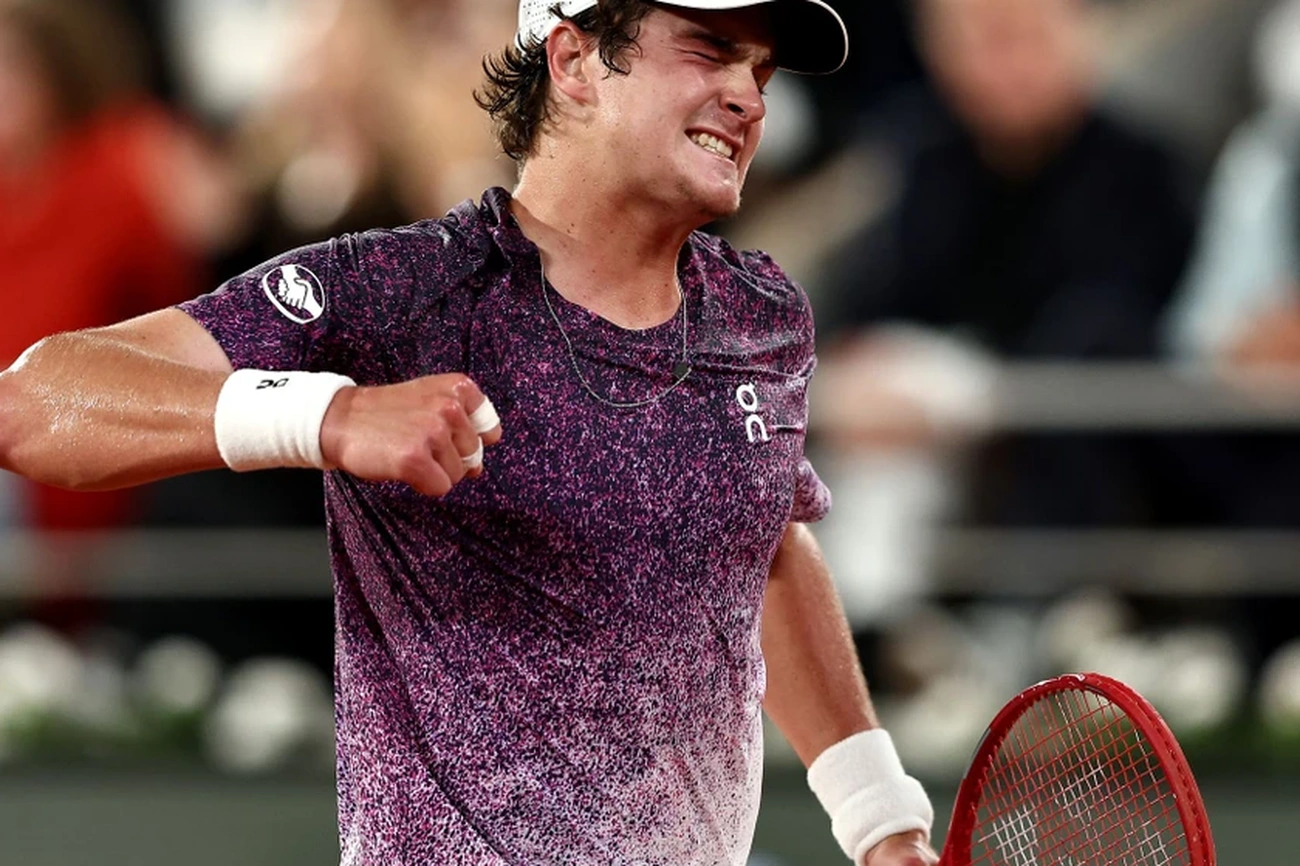 Joao Fonseca beats Casper Ruud now in Roland Garros quarters