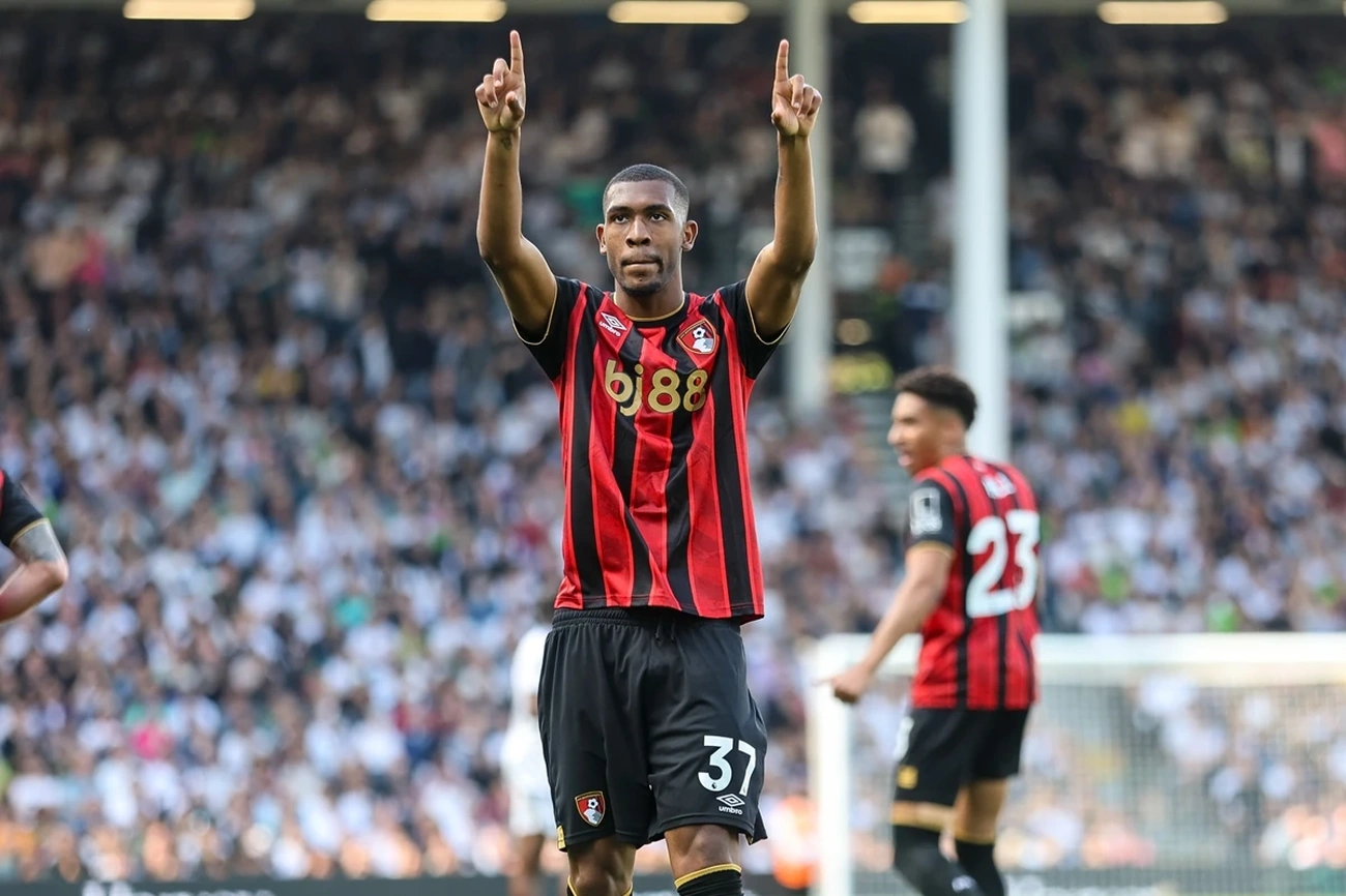 Two Brazilians Make Top 10 Premier League Signings List Now