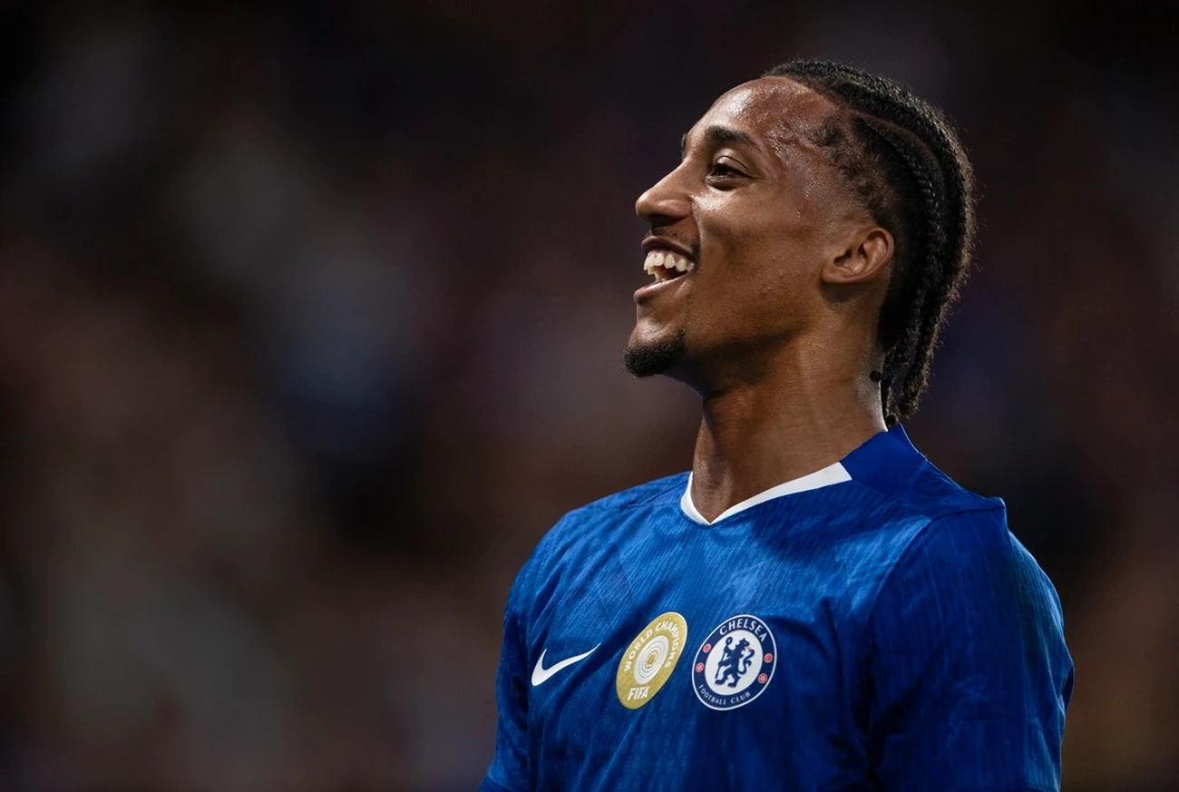 Barcelona eyes 19-goal wonder Joao Pedro as Chelsea star compared to Kane and Lewandowski