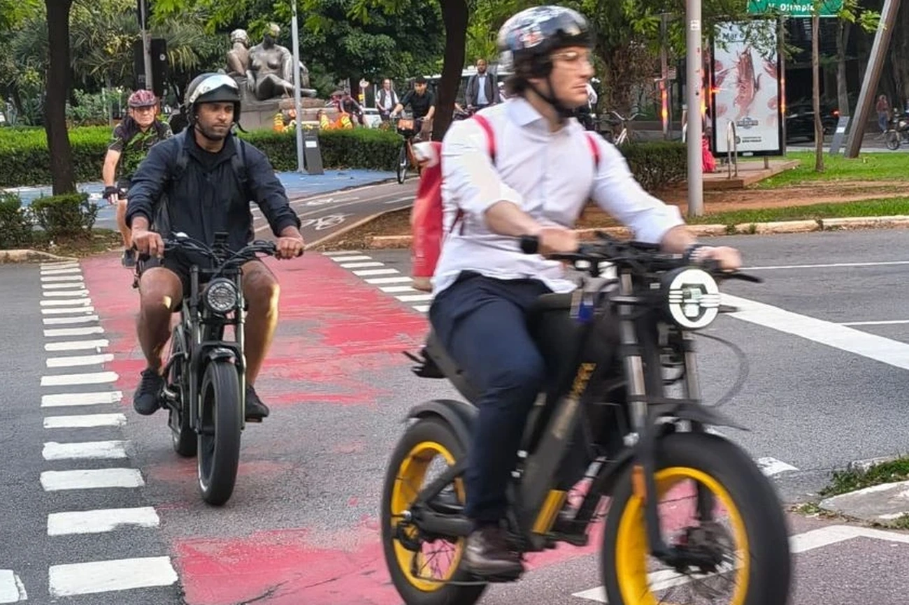 Sao Paulo Seeks Input on E-Bikes Now to Regulate City Traffic
