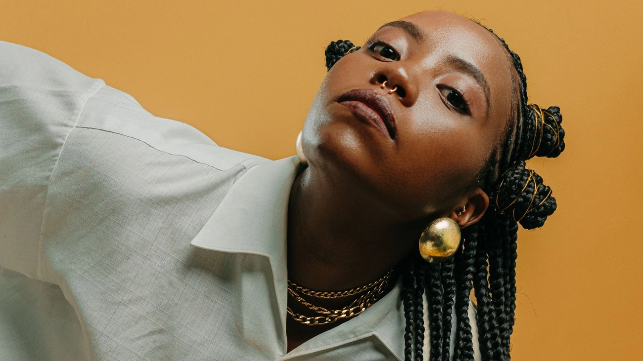 Núbia emociona com reggae no domingo 24 na Virada Cultural SP 2026