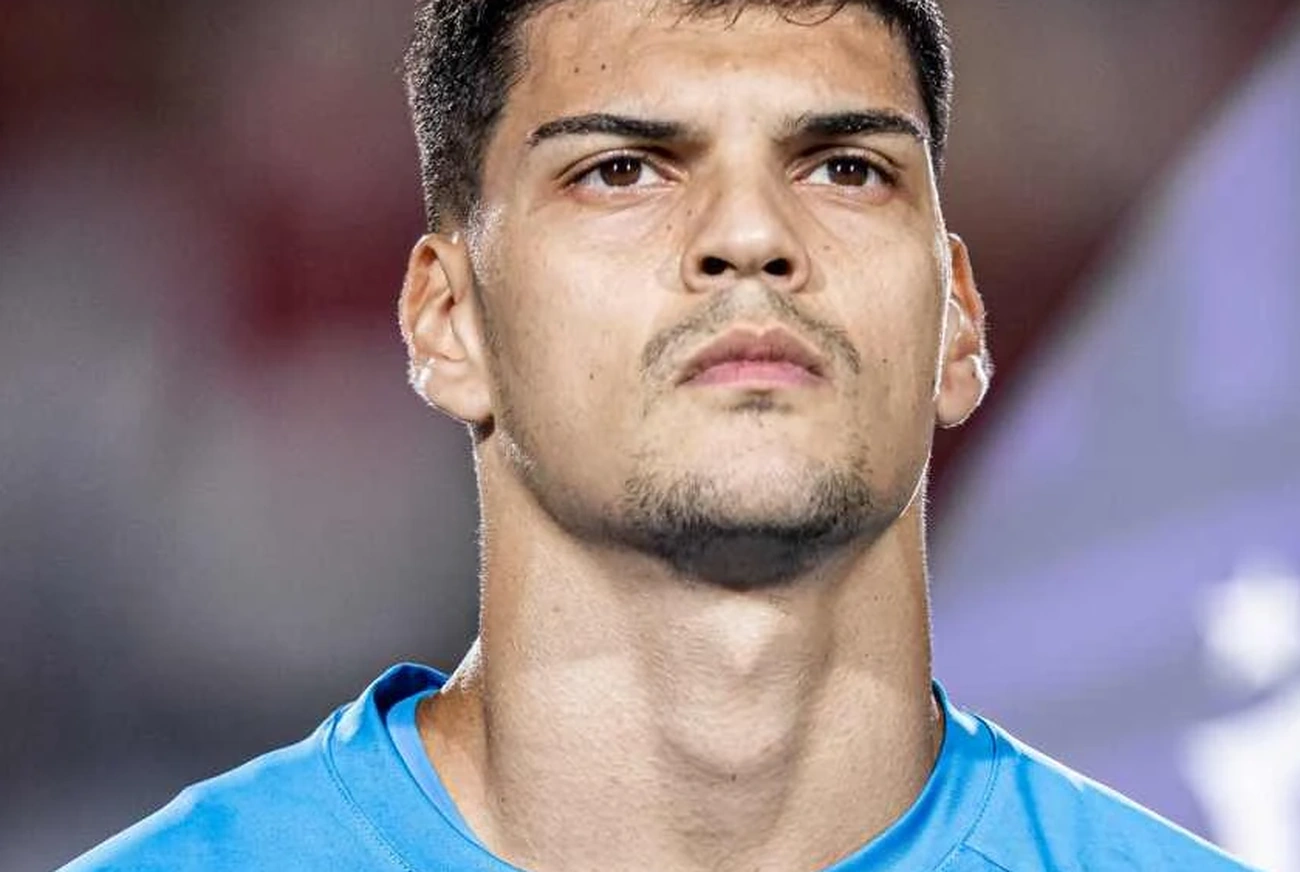 Santos Star Hit with 4-Game Ban Over Referee Rant