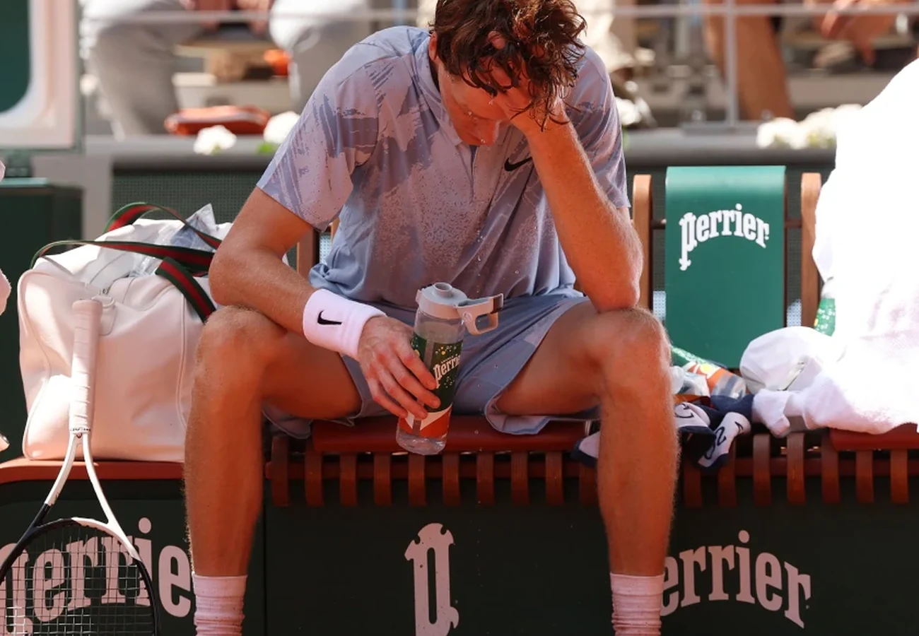 Jannik Sinner Falls Shockingly in Roland Garros Today to 56th Ranked Opponent