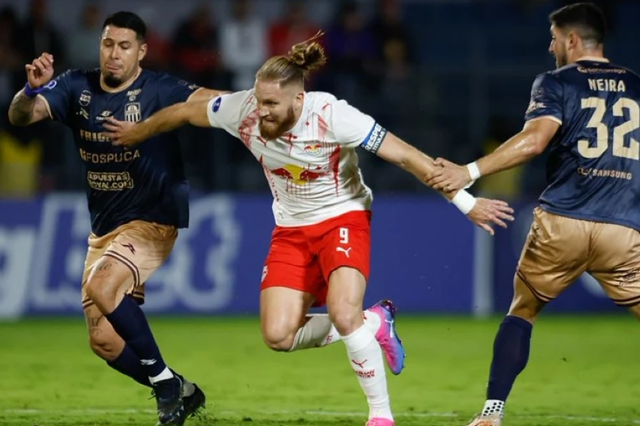 Red Bull Bragantino Smashes Carabobo 2-0 in Crucial Copa Sul-Americana Win