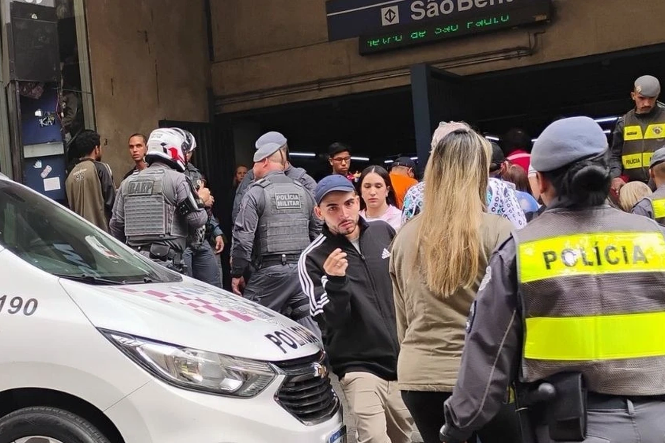 Multiple Injured, Baby Shot, in Sao Paulo Metro Station Chaos Today