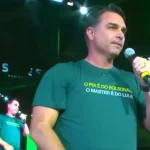 Flávio Bolsonaros Audio Bump: Can He Recover Amid Presidential Pre-Campaign Chaos