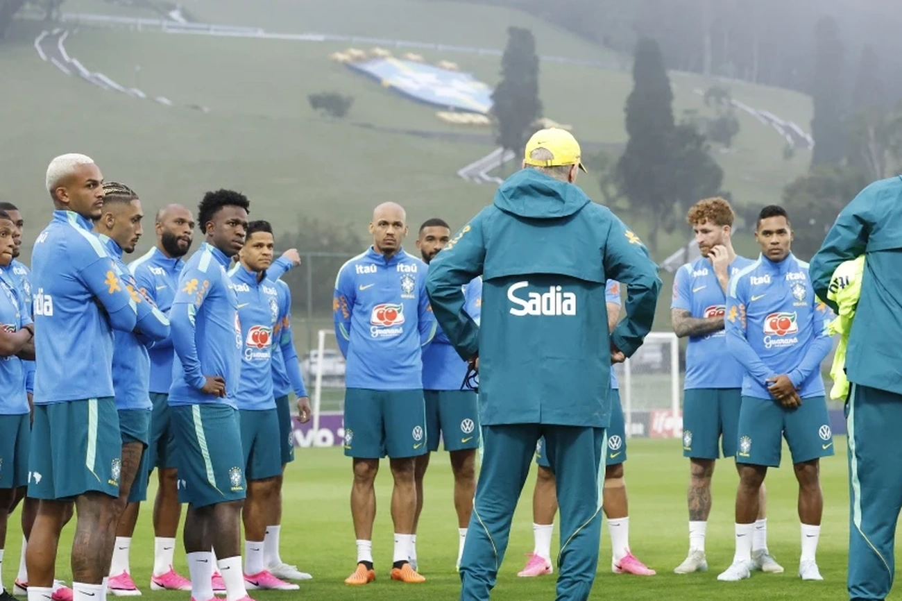 Brazils Selection Unveils Young Talent at Granja Comary Training